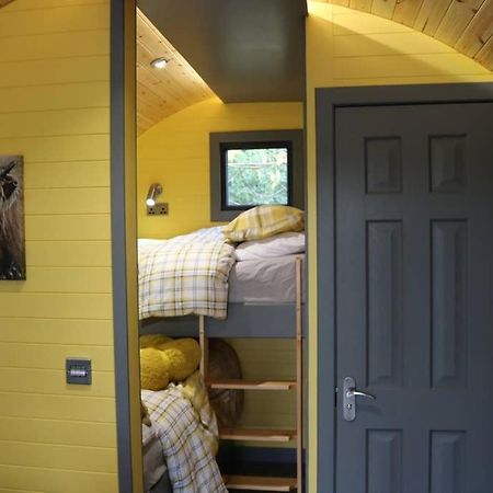 Villa Glampods Glamping Pod - Meet Highland Cows And Sheep Elgin Exterior foto